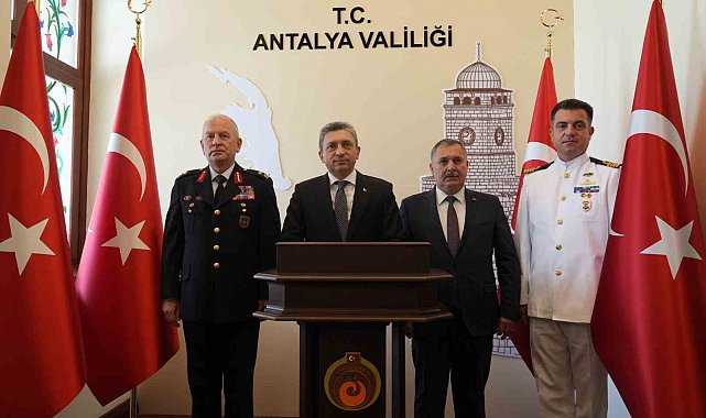 Vali Şahin'den Scooter kullanıcılarına uyarı