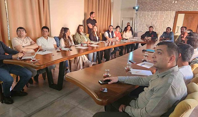 Veteriner hekimlere hayvan hastalıkları ve zararları ile mücadele eğitimi verildi