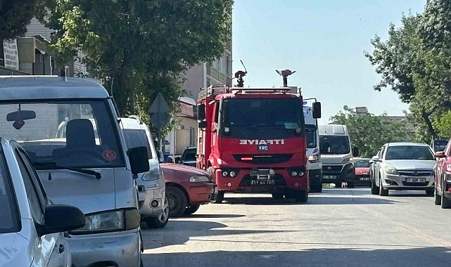 Yakılan semaverden çıkan dumanlar yangın sanılınca olanlar oldu