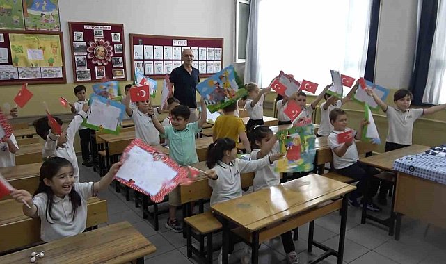 Yalova'da 56 bin öğrenci karne heyecanı yaşadı