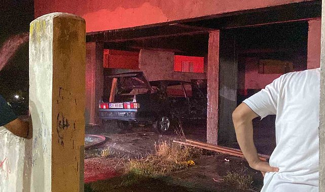 Yanan otomobilden geriye iskeleti kaldı