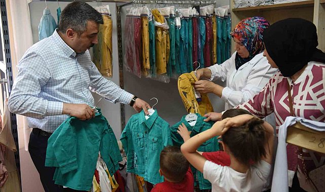 Yıldırım&#039;da 500 ihtiyaç sahip çocuğa yardım