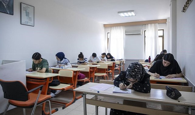 YKS'ye girecekler için stratejiler: Turlama, kodlama ve kalem kullanımı