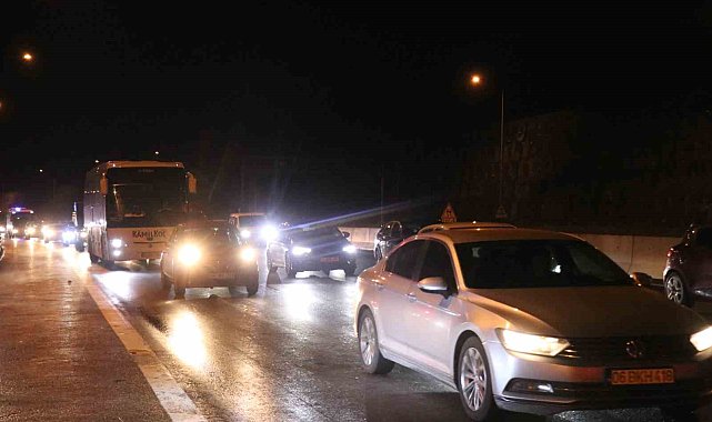 Yollarda bayram yoğunluğu devam ediyor