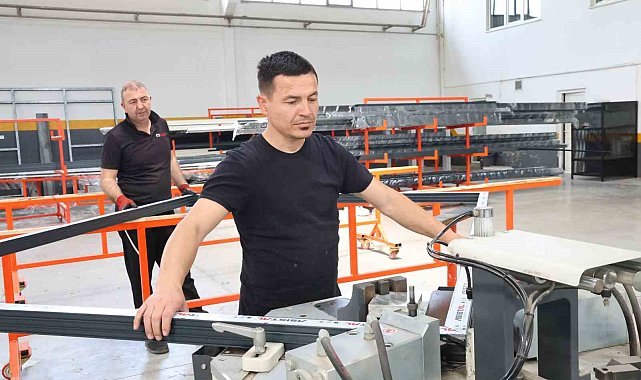 Yüksek enerji tasarrufu sağlayan cam balkonlara talep her geçen gün artıyor
