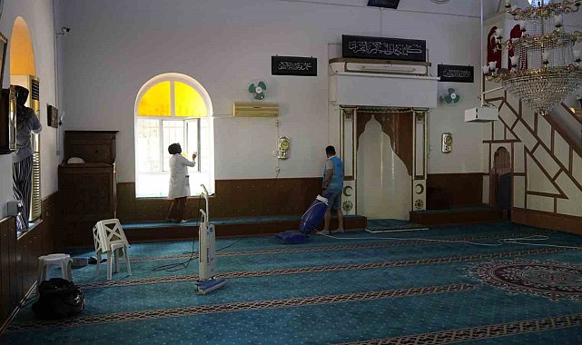 Yunusemre'de ibadethaneler Kurban Bayramına hazırlanıyor