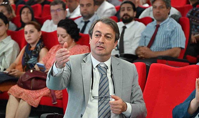ZBEÜ'de "Program Akreditasyonu" Konulu Eğitim Toplantısı Gerçekleştirildi