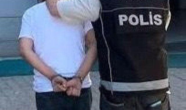 1 yıl 8 ay hapis cezası ile aranıyordu yakalandı