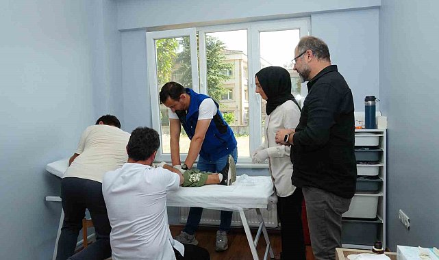 125 çocuk erkekliğe ilk adımı attı