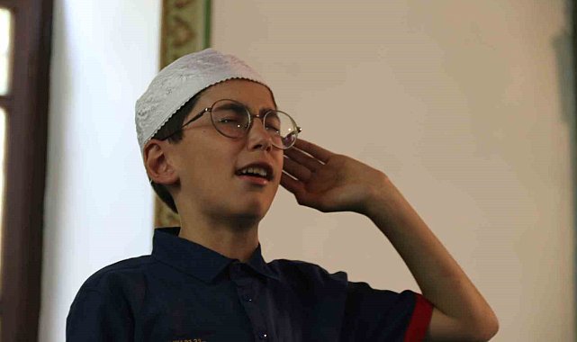 14 yaşındaki Miraç 2 ezan okuma yarışmasında da 1'inci oldu