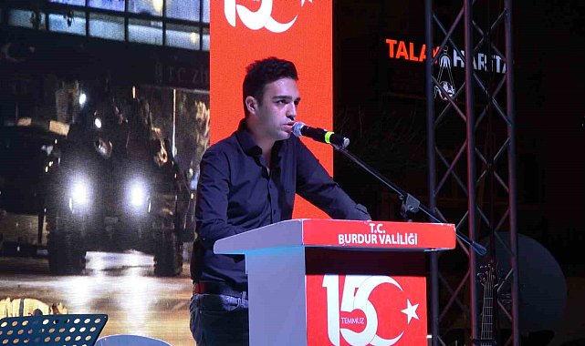 15 Temmuz şehidi Akif Altay'ın oğlu: "Babamın bize vasiyeti gibi son türküsü 'Bayrağımı yere düşürmeyin sakın'"