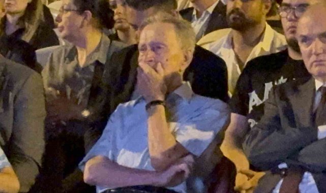 15 Temmuz şehidi Ufuk Baysan'ın fotoğrafları anne ve babasını duygulandırdı