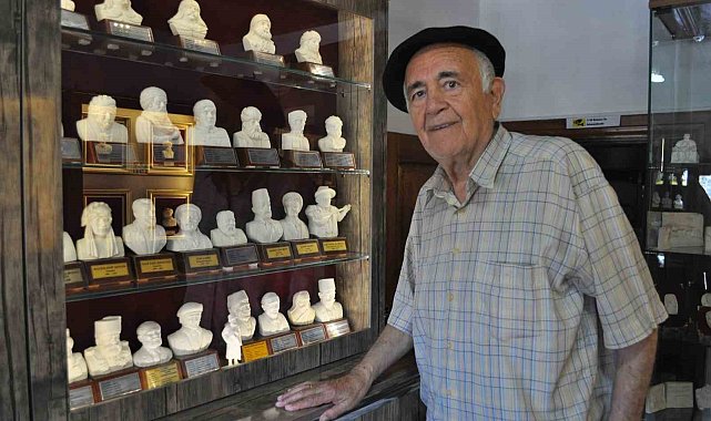16 yaşında başladığı lületaşı sanatını 64 yıldan beri bırakmıyor