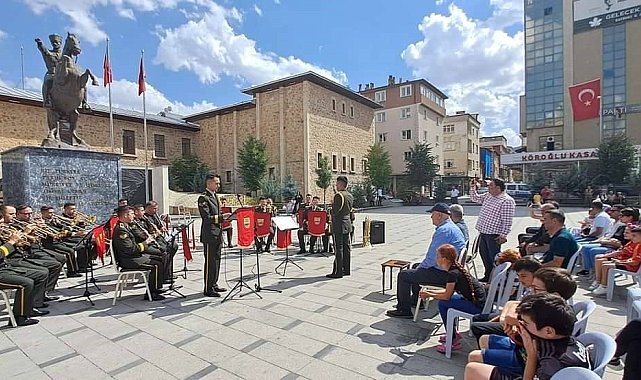 3. Ordu Bölge Bando Komutanlığı Bayburt'ta konser verecek