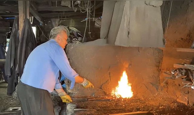 47 yıllık demir ustası mesleğini emanet edecek çırak bulamıyor