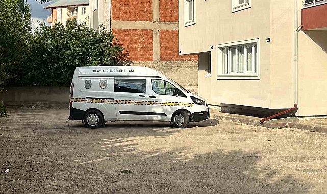 5'inci kattan düşen 14 yaşındaki çocuk ağır yaralandı
