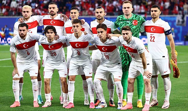 A Milli Futbol Takımı yarı final için Hollanda karşısında
