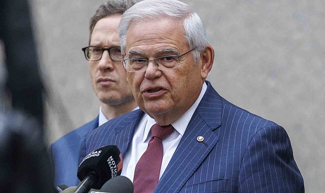 ABD'de rüşvetle suçlanan Senatör Menendez suçlu bulundu