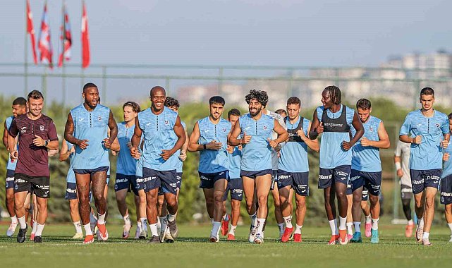 Abdullah Avcı, Ruzomberok maçının ilk 11'nin şekillendiriyor