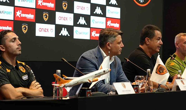 Acun Ilıcalı: "Amacımız daha ileri gitmek ve takımımızı play-off'lara taşımak"