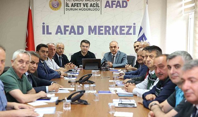 AFAD Başkanı Memiş: "Sıkı tedbirlerle teyakkuz halindeyiz"