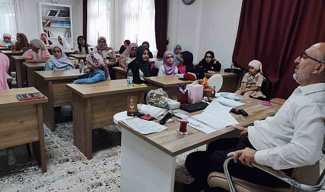 Afyonkarahisar'da Mahremiyet ve Çevre Bilinci semineri