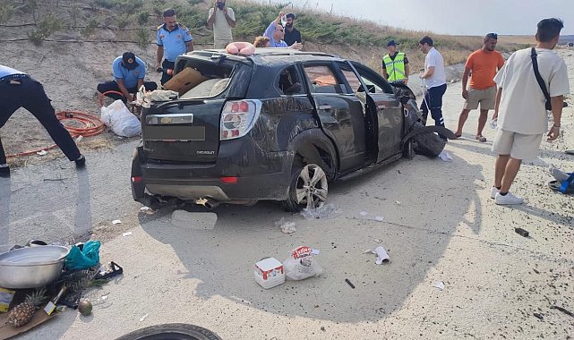 Aksaray'da otomobil bariyerlere çarptı: 1 ölü, 2 yaralı