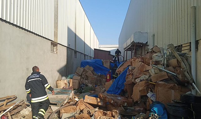 Antakya'da iş yerinde yangın çıktı