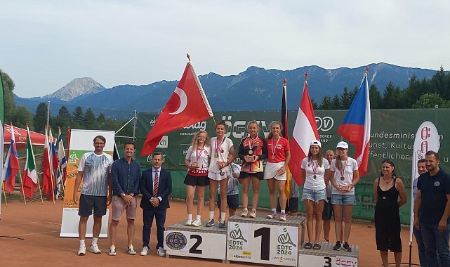 Antalyalı Zeynepsu'dan, İşitme Engelliler Avrupa Tenis Şampiyonası'nda gümüş madalya