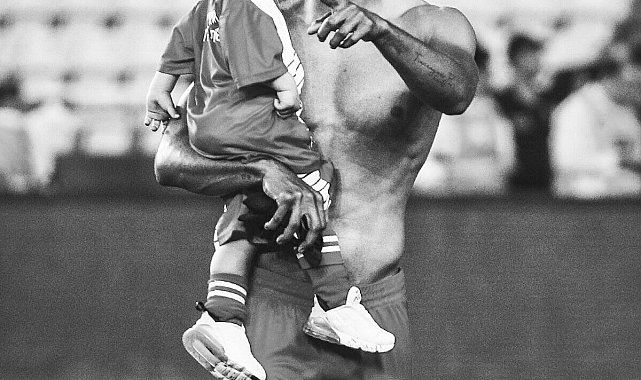 Antalyasporlu Naldo'dan gece 03.00'da ağlatan video