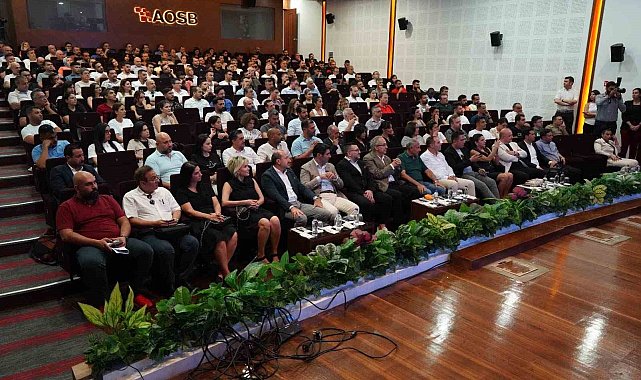 AOSB Başkanı Sütcü: "Uluslararası rekabette zorlanılan bir dönemde yeni pazarlar yeni fırsatlar sunuyor"