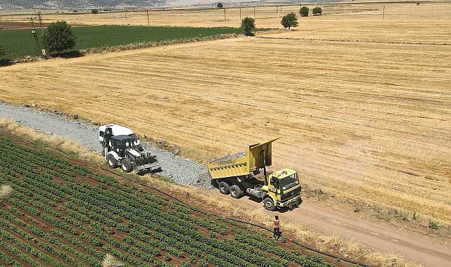 Arazi yolarındaki çalışmalar için Özdemir'e teşekkür