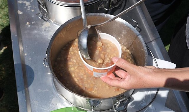 Aşure için gerekli malzemelere ilgi arttı