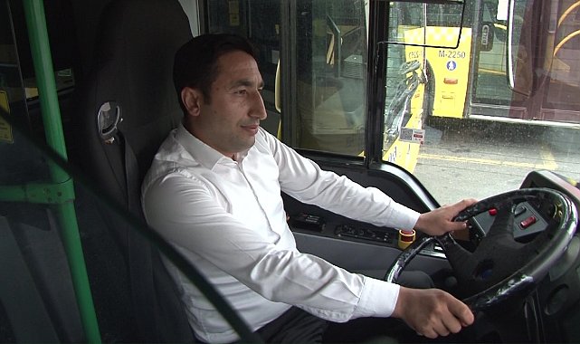 Ataşehir'de martıyı kurtaran İETT şoförü o anları anlattı