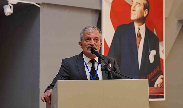 Ayvalık Kent Konseyi'nde Halil Coşkun'a güvenoyu