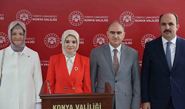 Bakan Mahinur Özdemir Göktaş: "Çalışmalarımızda en önemli amacımız toplumun tüm kesimlerine ulaşabilmek"