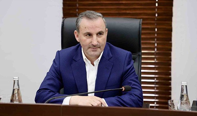 Başkan Ali Tombaş, İETT yetkilileriyle görüştü