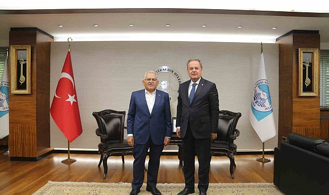 Başkan Büyükkılıç'a Kaymakam Karacan'dan veda ziyareti