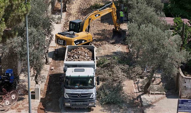 Başkan Çerçioğlu Buharkent'in yollarını yeniliyor