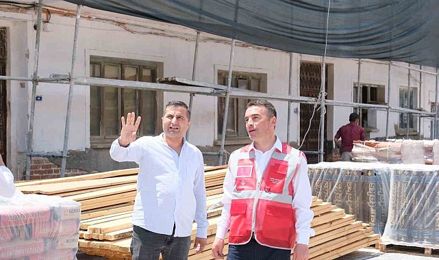 Başkan Dökmeci sahaya indi