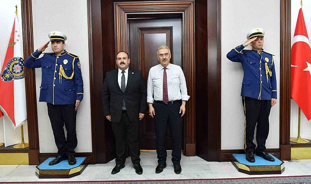 Başkan Hamamcı, Dönmez ve Gürcan ile istişarelerde bulundu