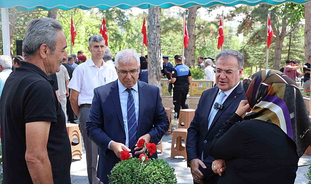 Başkan Özdoğan'dan 15 Temmuz da şehitlere ziyaret