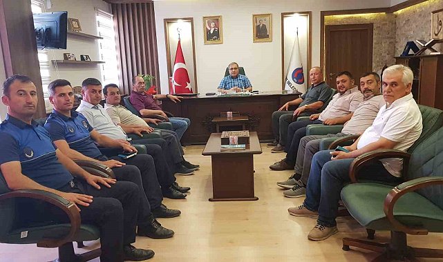 Başkan Ünlü, muhtarlarla bir araya geldi