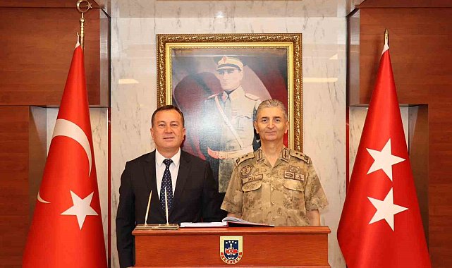 Belediye Başkanı Doğan&#039;dan Tümgeneral Şen&#039;e ziyaret