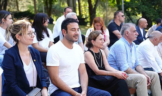 Beşiktaş Çamlık Parkı'ndaki basketbol sahası yenilendi