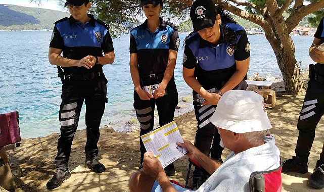 Beykoz Anadolu Kavağı sahilinde polisten boğulmalara karşı uyarı