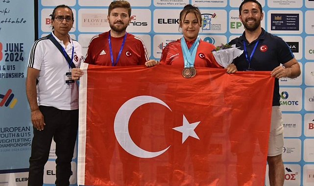 Bilecikli milli sporcu 3 bronz madalya birden kazandı