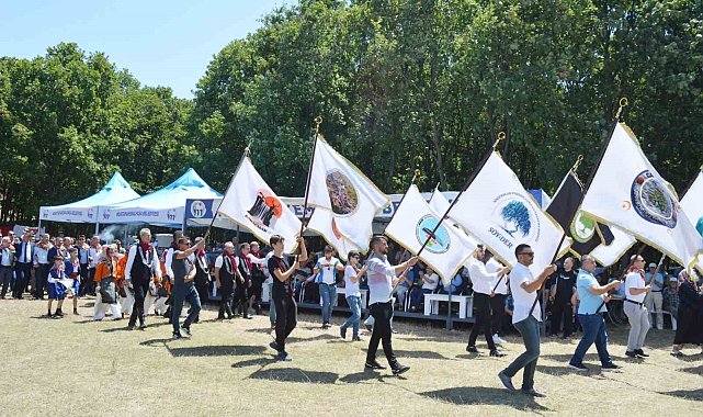 Binlerce Yörük Bozağaç'ta buluştu