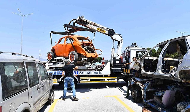 Bir zamanların en iyileri şimdi hurda merkezinde