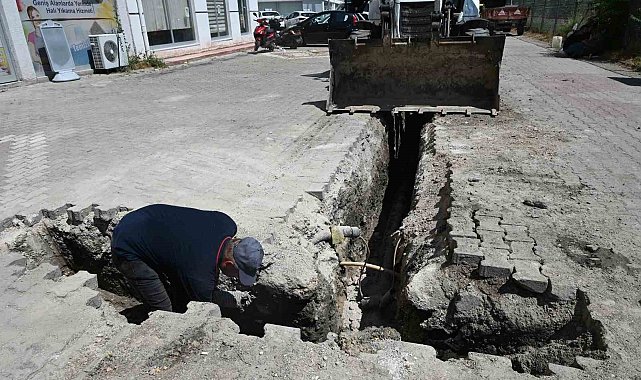 Bozüyük'te alt yapı çalışmaları devam ediyor